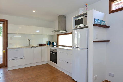 Trafalgar Premium Vintage Suites - Accommodation Nelson Bay 9