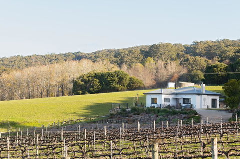 Esto House - Accommodation Nelson Bay 1