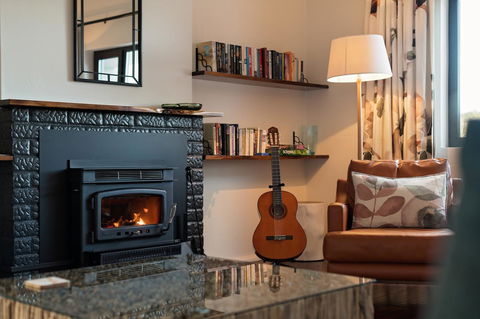 Esto House - Accommodation Nelson Bay 6