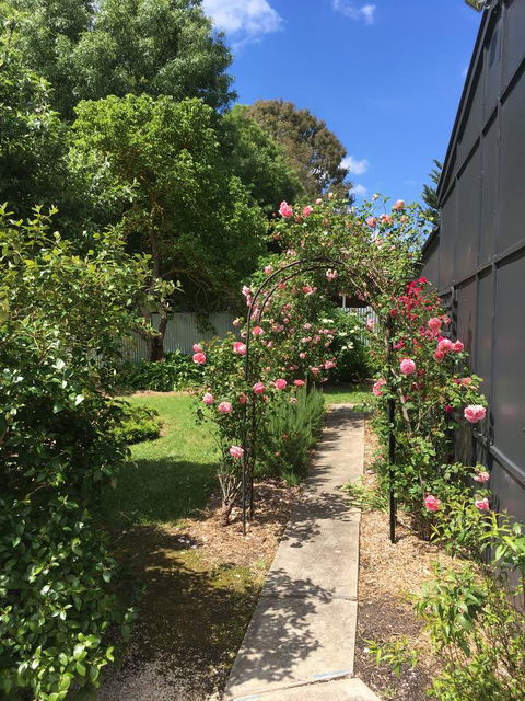 Hilltop Too - Accommodation Nelson Bay 5
