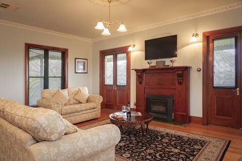 Angaston Saleyards Luxury Accommodation - Accommodation Nelson Bay 25
