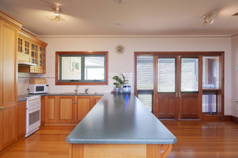 Angaston Saleyards Luxury Accommodation - Accommodation Nelson Bay 4