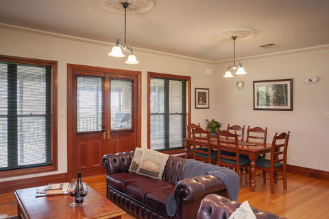 Angaston Saleyards Luxury Accommodation - Accommodation Nelson Bay 7