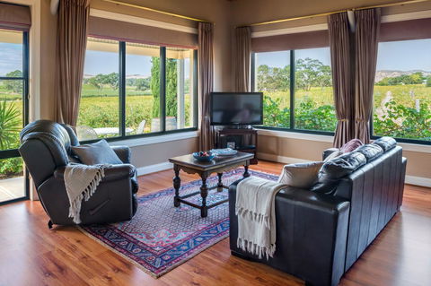 Barossa Shiraz Estate - Accommodation Nelson Bay 14
