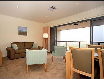 Lady Bay Hotel - Accommodation Nelson Bay 6