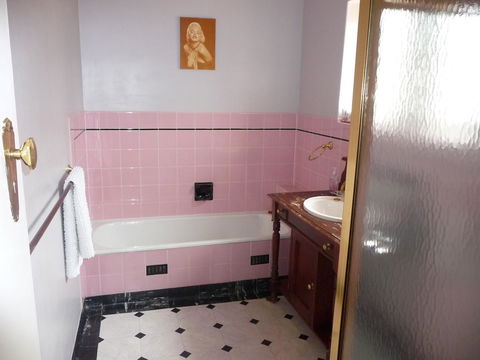 Country Bakehouse Accommodation - Accommodation Nelson Bay 17