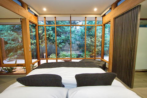 Sticky Rice Villas - Accommodation Nelson Bay 6