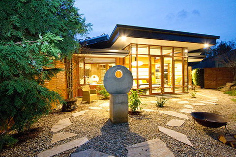 Sticky Rice Villas - Accommodation Nelson Bay 10