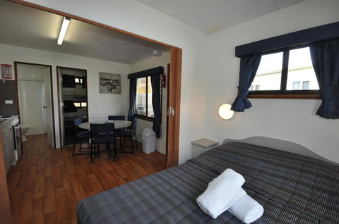 Beachside Holiday Park - Accommodation Nelson Bay 11
