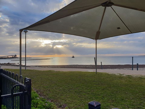 Wallaroo Beachfront Tourist Park - Accommodation Nelson Bay 12