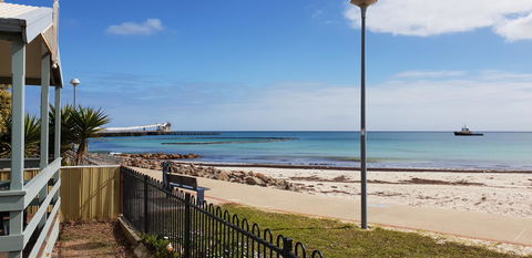 Wallaroo Beachfront Tourist Park - Accommodation Nelson Bay 11