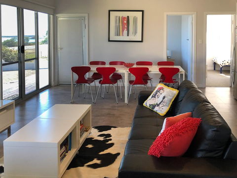 Beachview - Accommodation Nelson Bay 9