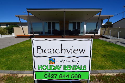 Beachview - Accommodation Nelson Bay 3