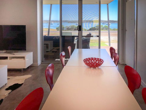 Beachview - Accommodation Nelson Bay 5