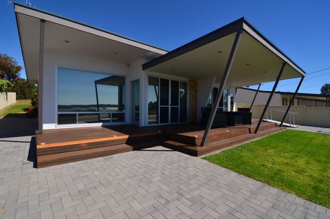 Beachview - Accommodation Nelson Bay 1