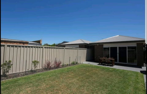 Belford Luxury * New * Clean * Cafes * Near CBD - Accommodation Nelson Bay 2