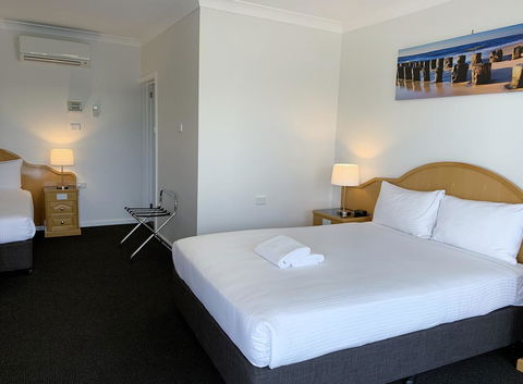 Hilton Beachfront Motel - Accommodation Nelson Bay 2