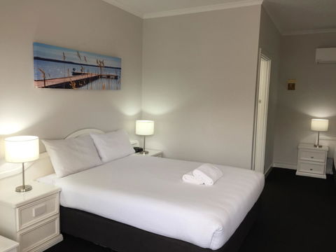 Hilton Beachfront Motel - Accommodation Nelson Bay 5