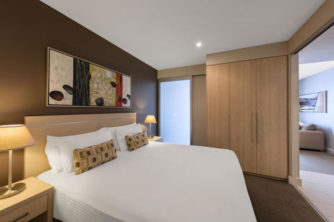 Apartments @ 16 Holdfast - Nelsons Bay Accommodation 10