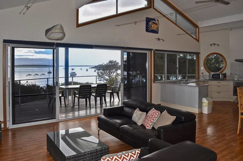 Rest A Shore Coffin Bay - Accommodation Nelson Bay 3