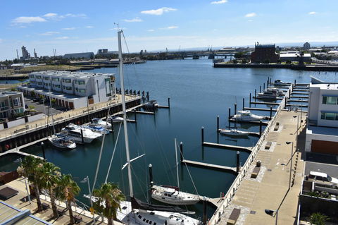 Breakwater Apartment - Accommodation Nelson Bay 2