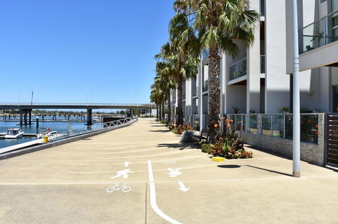 Breakwater Apartment - Accommodation Nelson Bay 5