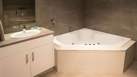 Wallaroo Holiday Park - Accommodation Nelson Bay 26