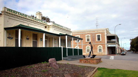 Wallaroo Holiday Park - Accommodation Nelson Bay 5
