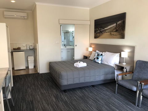 Robetown Motor Inn & Apartments - Nelsons Bay Accommodation 20