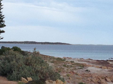 Relax On Par - Accommodation Nelson Bay 3