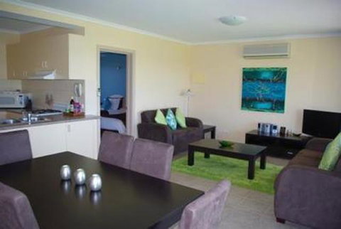 Lakeview Motel And Apartments - Accommodation Nelson Bay 30