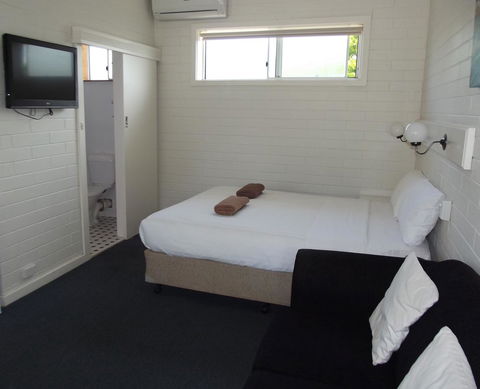 Guichen Bay Motel - Nelsons Bay Accommodation 35