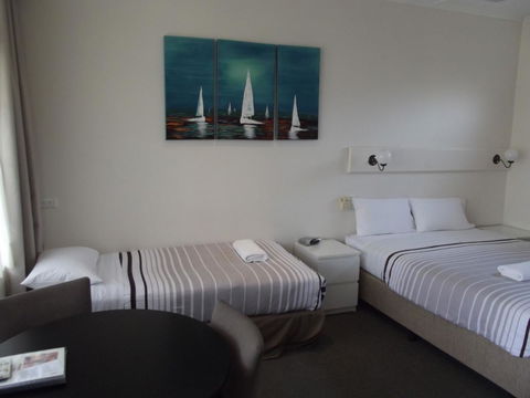 Guichen Bay Motel - Nelsons Bay Accommodation 18