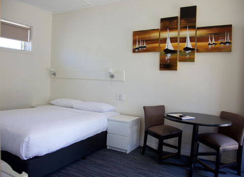 Guichen Bay Motel - Nelsons Bay Accommodation 6