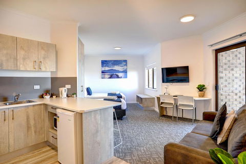 Limani Motel - Accommodation Nelson Bay 35