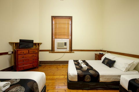 City Centre Motel Hotel - Accommodation Nelson Bay 1