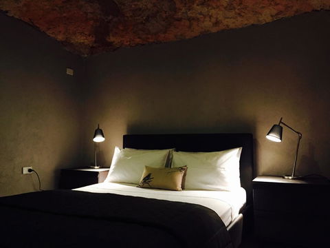 The Lookout Cave Underground Motel - Accommodation Nelson Bay 40