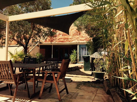 The Lookout Cave Underground Motel - Accommodation Nelson Bay 16