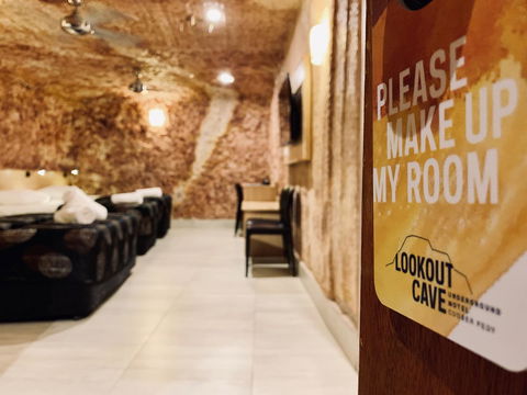 The Lookout Cave Underground Motel - Accommodation Nelson Bay 4
