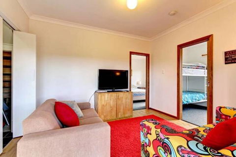 SeaWatch-Sea Views - Accommodation Nelson Bay 4
