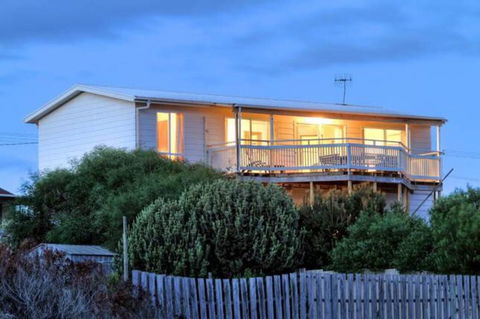 SeaWatch-Sea Views - Accommodation Nelson Bay 0