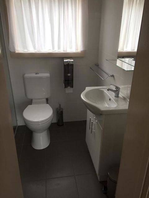 Blue Lake Motel - Nelsons Bay Accommodation 18