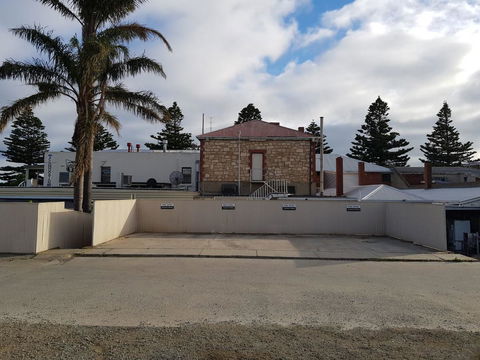 Pier Hotel Port Lincoln - Accommodation Nelson Bay 31