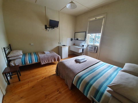 Pier Hotel Port Lincoln - Accommodation Nelson Bay 22