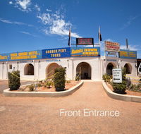 Radeka Downunder Underground Motel - Accommodation Nelson Bay