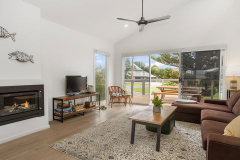 Sea View At Silver Sands - C21 SouthCoast Holidays - Accommodation Nelson Bay 4