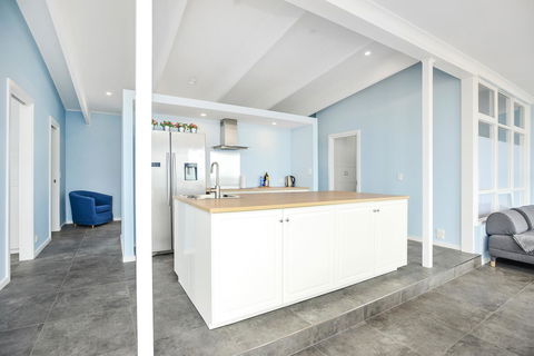Salomon Sea Haus - Sellicks Beach - C21 SouthCoast Holidays - Accommodation Nelson Bay 2