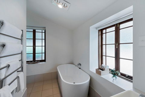 Jacobs Estate Cottage - Accommodation Nelson Bay 6