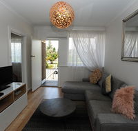 Glenelg Holiday Apartments-The Broadway - Accommodation Nelson Bay