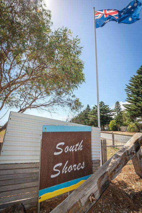 South Shores Yellowfin Villa 96 - South Shores Normanville - Accommodation Nelson Bay 2